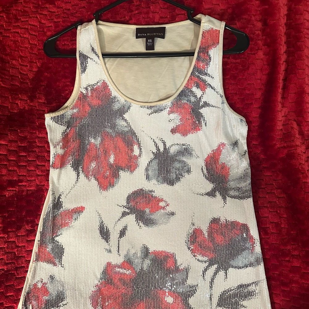 Dana Buchman Sequins Floral Print Women's Tank Top - Red and Black